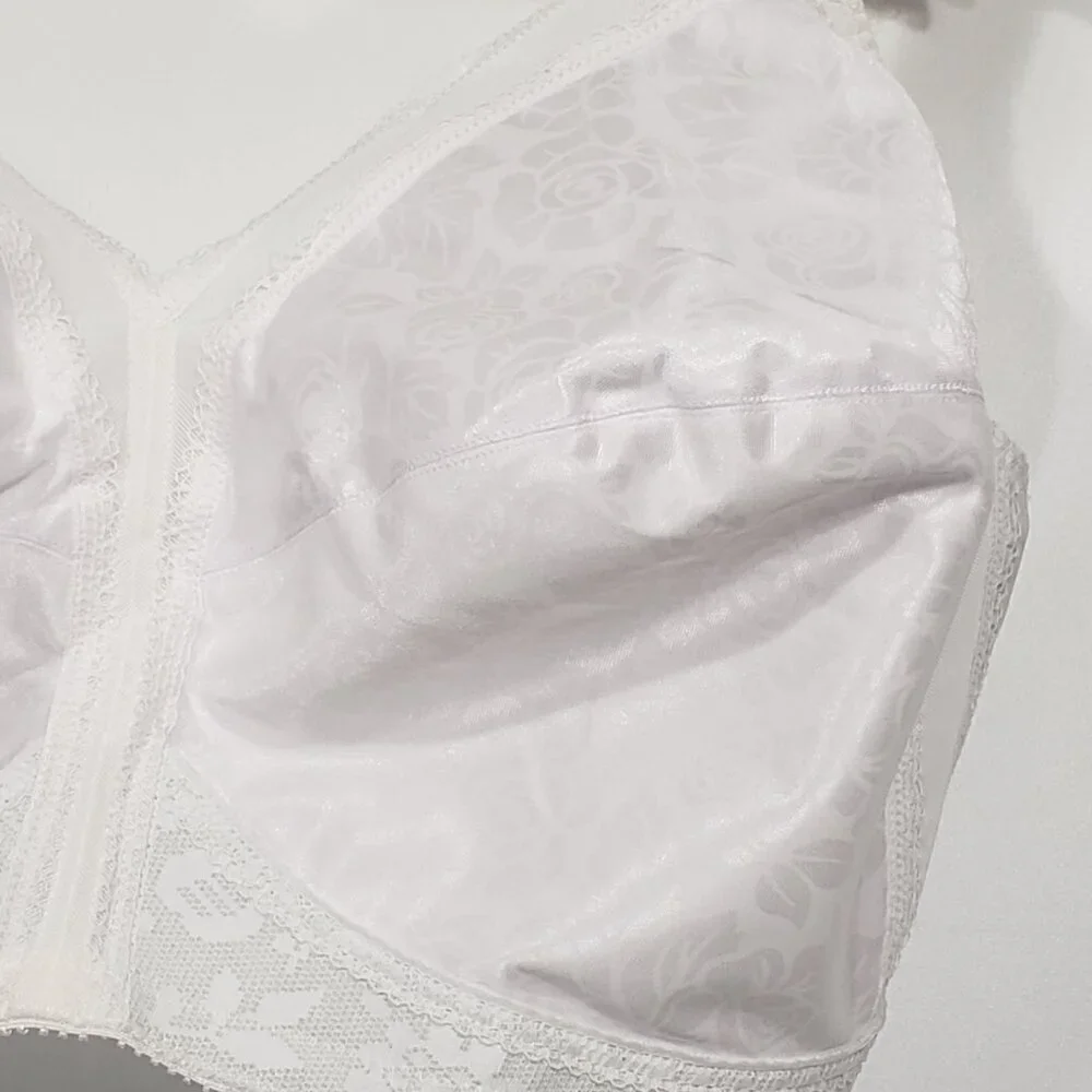 NWOT Playtex 18 Hour White Full Coverage Wireless Bra 46DD Floral …